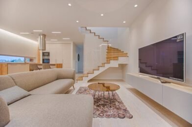 Modern Technology in Interior Design: How Smart Home Tech Can Transform Spaces.